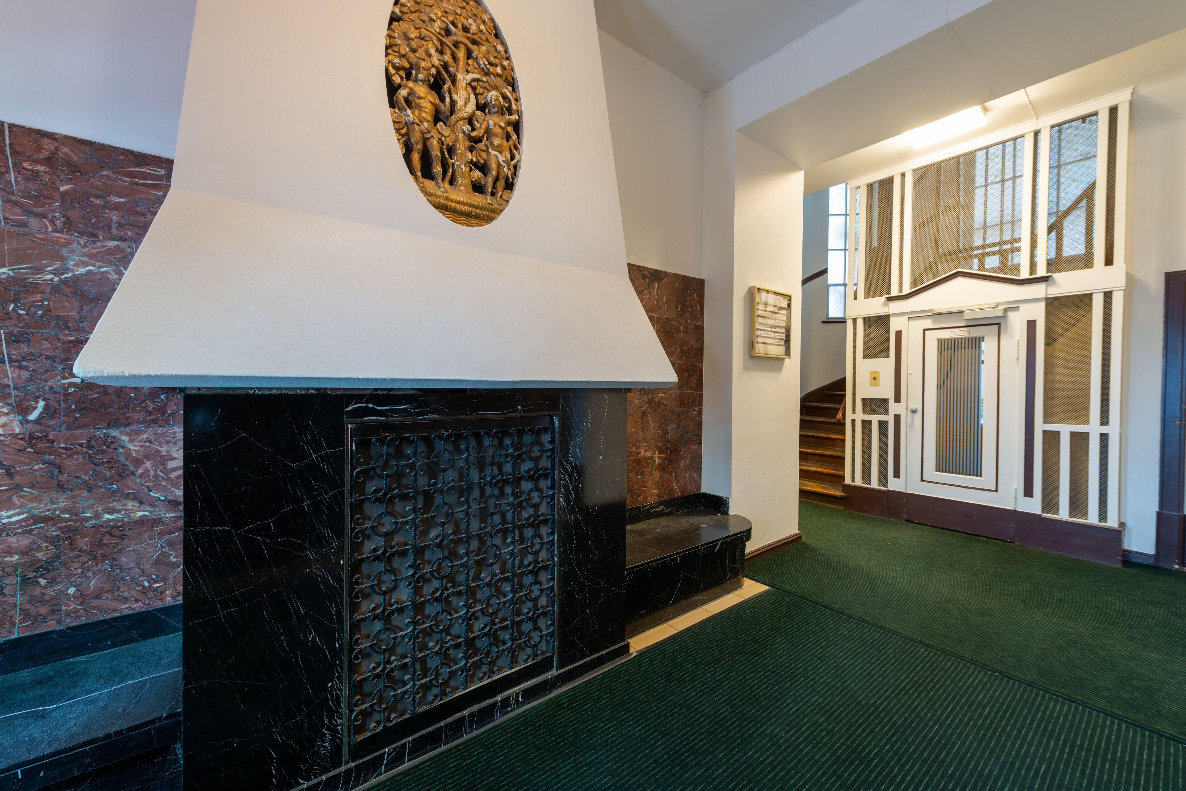 W22 Hotel Am Kurfuerstendamm - Berlin — Photos 1
